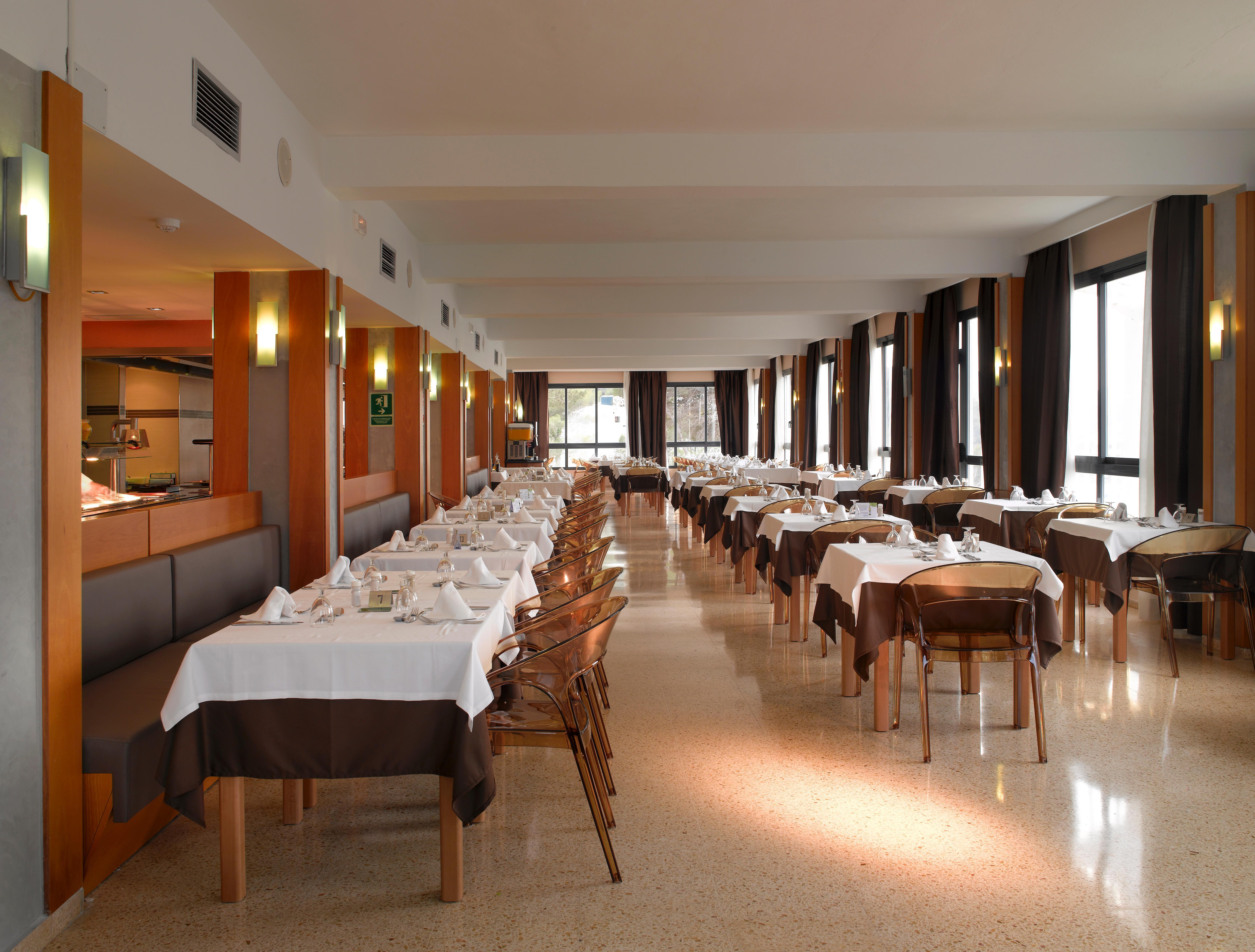 Palladium Hotel Cala Llonga - Adults Only ภายนอก รูปภาพ